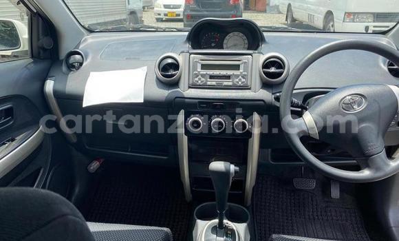 Nunua Ilio tumika Toyota IST Nyeupe Gari ndani ya Dar es Salaam nchini Dar es Salaam Nunua Ilio tumika Toyota IST Nyeupe Gari ndani ya Dar es Salaam nchini Dar es Salaam