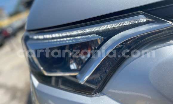 Buy Import Toyota RAV4 Silver Car in Dar es Salaam in Dar es Salaam Buy Import Toyota RAV4 Silver Car in Dar es Salaam in Dar es Salaam