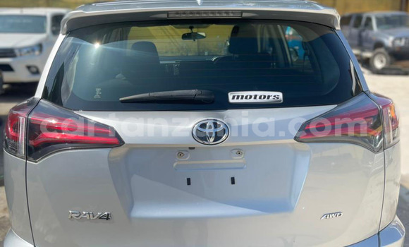 Buy Import Toyota RAV4 Silver Car in Dar es Salaam in Dar es Salaam Buy Import Toyota RAV4 Silver Car in Dar es Salaam in Dar es Salaam