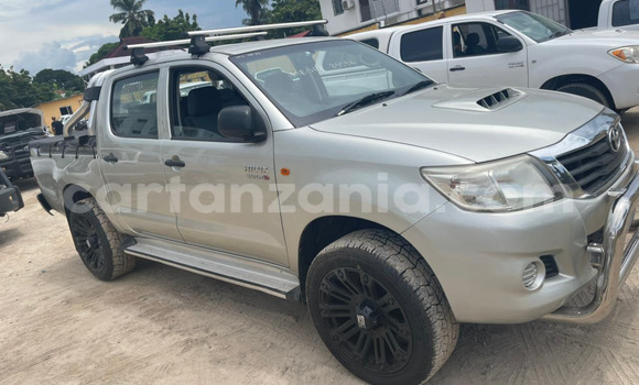 Buy Import Toyota Hilux Other Car in Dar es Salaam in Dar es Salaam Buy Import Toyota Hilux Other Car in Dar es Salaam in Dar es Salaam