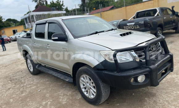 Buy Import Toyota Hilux White Car in Dar es Salaam in Dar es Salaam Buy Import Toyota Hilux White Car in Dar es Salaam in Dar es Salaam
