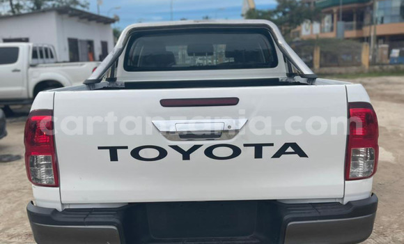 Buy Import Toyota Hilux White Car in Dar es Salaam in Dar es Salaam Buy Import Toyota Hilux White Car in Dar es Salaam in Dar es Salaam