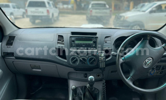 Buy Import Toyota Hilux White Car in Dar es Salaam in Dar es Salaam Buy Import Toyota Hilux White Car in Dar es Salaam in Dar es Salaam