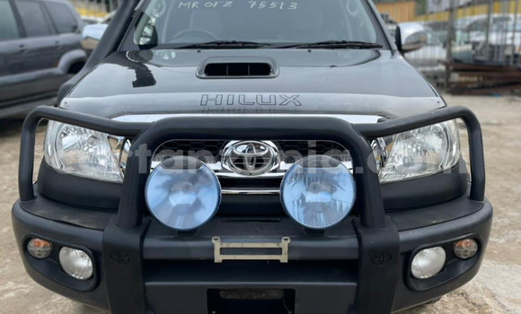 Buy Import Toyota Hilux Black Car in Dar es Salaam in Dar es Salaam