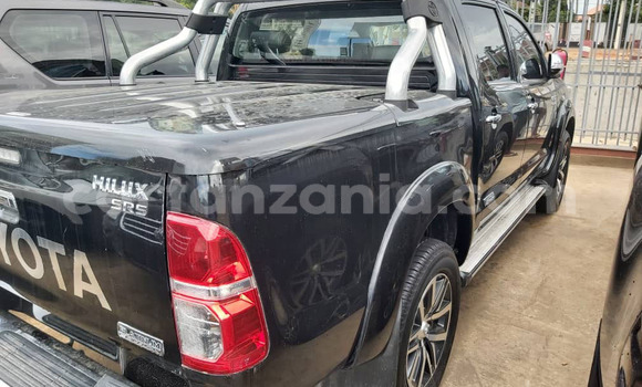 Buy Import Toyota Hilux Black Car in Dar es Salaam in Dar es Salaam Buy Import Toyota Hilux Black Car in Dar es Salaam in Dar es Salaam