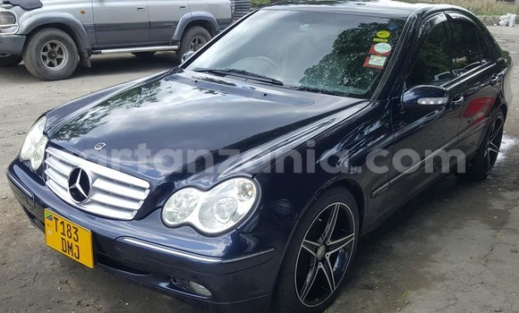 Buy Used Mercedes‒Benz C–Class Blue Car in Dar es Salaam in Dar es Salaam