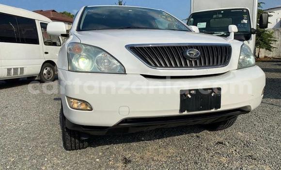 Buy Used Toyota Harrier White Car in Arusha in Arusha Buy Used Toyota Harrier White Car in Arusha in Arusha