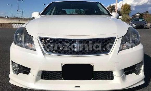 Buy Used Toyota Crown Other Car in Dar es Salaam in Dar es Salaam Buy Used Toyota Crown Other Car in Dar es Salaam in Dar es Salaam