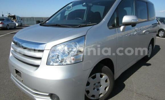 Buy Used Toyota Noah Other Car in Dar es Salaam in Dar es Salaam