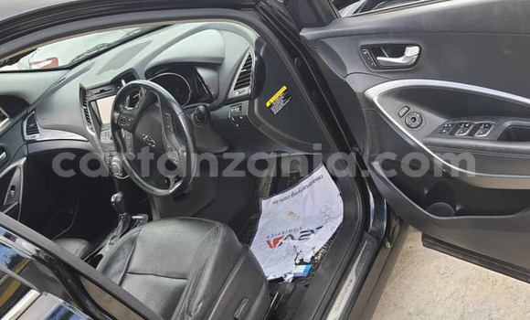Buy Import Hyundai Santa Fe Black Car in Dar es Salaam in Dar es Salaam Buy Import Hyundai Santa Fe Black Car in Dar es Salaam in Dar es Salaam