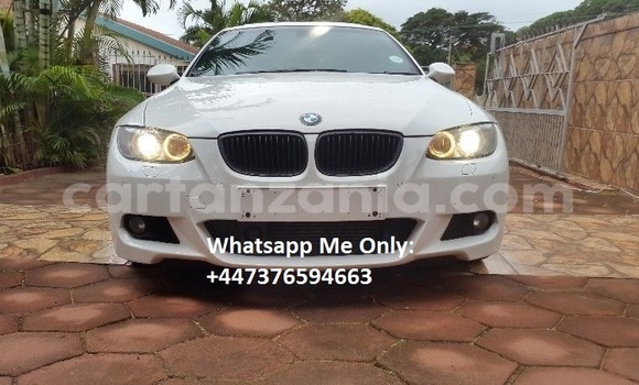 Nunua Ilio tumika BMW 3–Series Nyeupe Gari ndani ya Dar es Salaam nchini Dar es Salaam Nunua Ilio tumika BMW 3–Series Nyeupe Gari ndani ya Dar es Salaam nchini Dar es Salaam