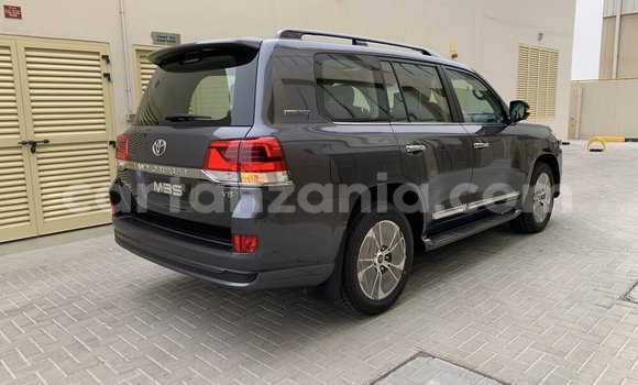 Nunua Ilio tumika Toyota Land Cruiser Nyingine Gari ndani ya Dar es Salaam nchini Dar es Salaam Nunua Ilio tumika Toyota Land Cruiser Nyingine Gari ndani ya Dar es Salaam nchini Dar es Salaam