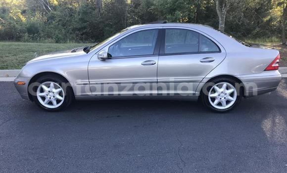 Buy Used Mercedes-Benz C-Classe Other Car in Dar es Salaam in Dar es Salaam