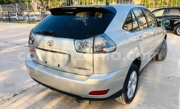 Nunua Imported Toyota Harrier Fedha Gari ndani ya Dar es Salaam nchini Dar es Salaam Nunua Imported Toyota Harrier Fedha Gari ndani ya Dar es Salaam nchini Dar es Salaam