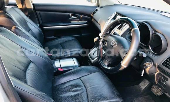 Nunua Imported Toyota Harrier Fedha Gari ndani ya Dar es Salaam nchini Dar es Salaam Nunua Imported Toyota Harrier Fedha Gari ndani ya Dar es Salaam nchini Dar es Salaam