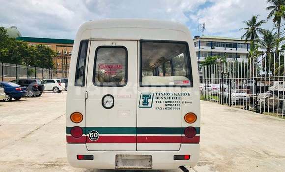 Nunua Imported Mitsubishi Rossa Nyeupe Lori ndani ya Dar es Salaam nchini Dar es Salaam Nunua Imported Mitsubishi Rossa Nyeupe Lori ndani ya Dar es Salaam nchini Dar es Salaam