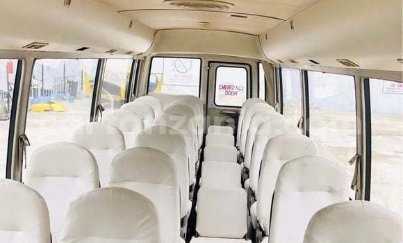 Nunua Imported Mitsubishi Rossa Nyeupe Lori ndani ya Dar es Salaam nchini Dar es Salaam Nunua Imported Mitsubishi Rossa Nyeupe Lori ndani ya Dar es Salaam nchini Dar es Salaam