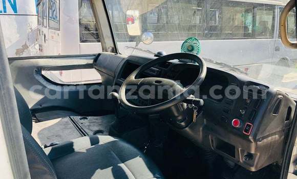 Buy Import Mitsubishi Rossa Other Truck in Dar es Salaam in Dar es Salaam Buy Import Mitsubishi Rossa Other Truck in Dar es Salaam in Dar es Salaam