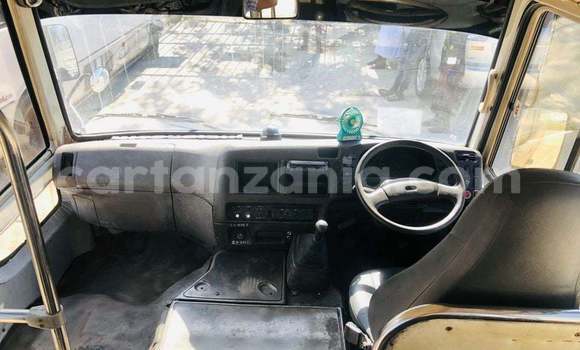 Buy Import Mitsubishi Rossa Other Truck in Dar es Salaam in Dar es Salaam Buy Import Mitsubishi Rossa Other Truck in Dar es Salaam in Dar es Salaam