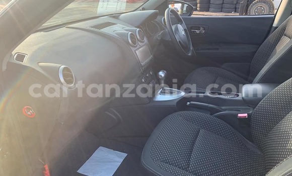 Nunua Imported Nissan Dualis Nyeusi Gari ndani ya Dar es Salaam nchini Dar es Salaam Nunua Imported Nissan Dualis Nyeusi Gari ndani ya Dar es Salaam nchini Dar es Salaam