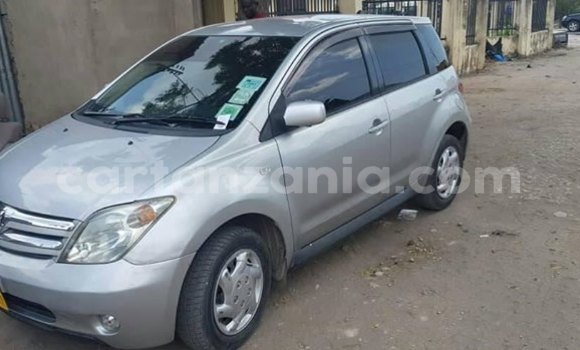 Nunua Ilio tumika Toyota IST Fedha Gari ndani ya Dar es Salaam nchini Dar es Salaam Nunua Ilio tumika Toyota IST Fedha Gari ndani ya Dar es Salaam nchini Dar es Salaam