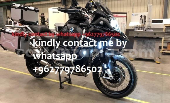 Nunua Ilio tumika BMW R1200GS Adventure Nyeusi Bike ndani ya Arusha nchini Arusha Nunua Ilio tumika BMW R1200GS Adventure Nyeusi Bike ndani ya Arusha nchini Arusha