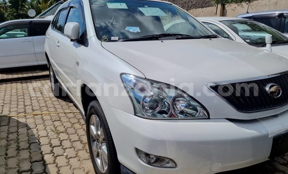 Buy New Toyota Harrier White Car in Dar es Salaam in Dar es Salaam Buy New Toyota Harrier White Car in Dar es Salaam in Dar es Salaam