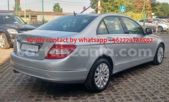 Buy Used Mercedes‒Benz C–Class Brown Car in Arusha in Arusha Buy Used Mercedes‒Benz C–Class Brown Car in Arusha in Arusha
