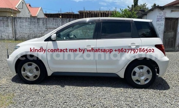 Buy Used Toyota IST Black Car in Dar es Salaam in Dar es Salaam Buy Used Toyota IST Black Car in Dar es Salaam in Dar es Salaam