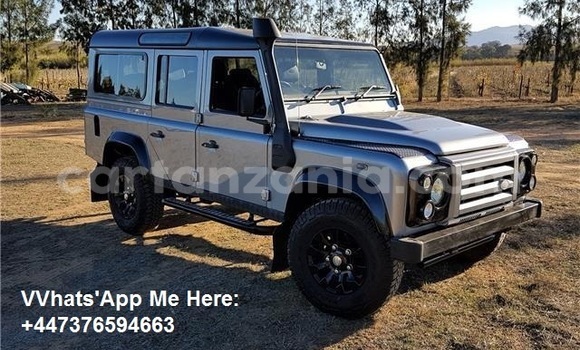 Nunua Ilio tumika Land Rover Defender Fedha Gari ndani ya Dar es Salaam nchini Dar es Salaam Nunua Ilio tumika Land Rover Defender Fedha Gari ndani ya Dar es Salaam nchini Dar es Salaam