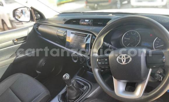 Buy Used Toyota Land Cruiser White Car in Arusha in Arusha Buy Used Toyota Land Cruiser White Car in Arusha in Arusha