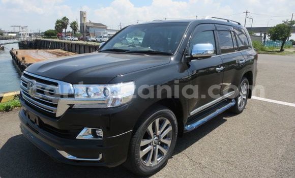 Nunua Ilio tumika Toyota Land Cruiser Nyeusi Gari ndani ya Dodoma nchini Dodoma Nunua Ilio tumika Toyota Land Cruiser Nyeusi Gari ndani ya Dodoma nchini Dodoma