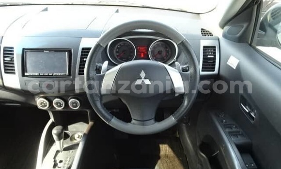 Nunua Mpya Mitsubishi Outlander Fedha Gari ndani ya Dar es Salaam nchini Dar es Salaam Nunua Mpya Mitsubishi Outlander Fedha Gari ndani ya Dar es Salaam nchini Dar es Salaam