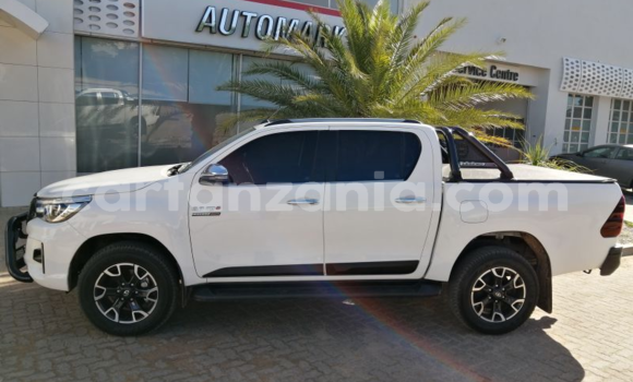 Buy Used Toyota Hilux Black Car in Arusha in Arusha Buy Used Toyota Hilux Black Car in Arusha in Arusha