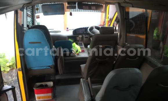 Nunua Ilio tumika Toyota Coaster Nyingine Gari ndani ya Dar es Salaam nchini Dar es Salaam Nunua Ilio tumika Toyota Coaster Nyingine Gari ndani ya Dar es Salaam nchini Dar es Salaam