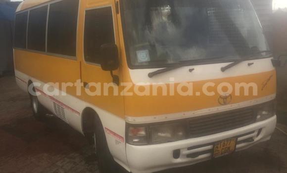 Nunua Ilio tumika Toyota Coaster Nyingine Gari ndani ya Dar es Salaam nchini Dar es Salaam Nunua Ilio tumika Toyota Coaster Nyingine Gari ndani ya Dar es Salaam nchini Dar es Salaam