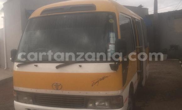 Nunua Ilio tumika Toyota Coaster Nyingine Gari ndani ya Dar es Salaam nchini Dar es Salaam Nunua Ilio tumika Toyota Coaster Nyingine Gari ndani ya Dar es Salaam nchini Dar es Salaam