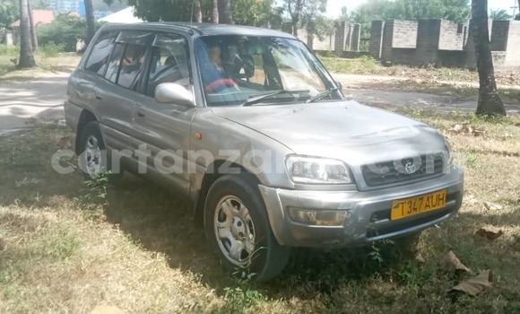Nunua Ilio tumika Toyota RAV4 Fedha Gari ndani ya Dar es Salaam nchini Dar es Salaam Nunua Ilio tumika Toyota RAV4 Fedha Gari ndani ya Dar es Salaam nchini Dar es Salaam