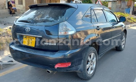Nunua Ilio tumika Toyota Harrier Nyeusi Gari ndani ya Dar es Salaam nchini Dar es Salaam Nunua Ilio tumika Toyota Harrier Nyeusi Gari ndani ya Dar es Salaam nchini Dar es Salaam