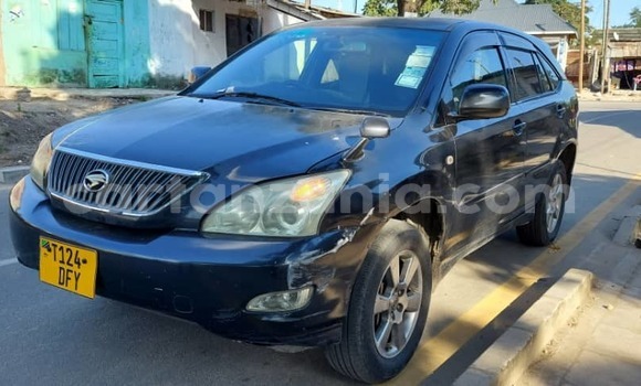 Nunua Ilio tumika Toyota Harrier Nyeusi Gari ndani ya Dar es Salaam nchini Dar es Salaam Nunua Ilio tumika Toyota Harrier Nyeusi Gari ndani ya Dar es Salaam nchini Dar es Salaam