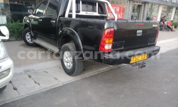 Nunua Ilio tumika Toyota Hilux Nyeusi Gari ndani ya Dar es Salaam nchini Dar es Salaam Nunua Ilio tumika Toyota Hilux Nyeusi Gari ndani ya Dar es Salaam nchini Dar es Salaam