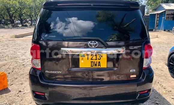Nunua Ilio tumika Toyota Corolla Rumion Nyekundu Gari ndani ya Dar es Salaam nchini Dar es Salaam Nunua Ilio tumika Toyota Corolla Rumion Nyekundu Gari ndani ya Dar es Salaam nchini Dar es Salaam