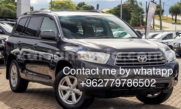 Buy Used Toyota Kluger Black Car in Arusha in Arusha Buy Used Toyota Kluger Black Car in Arusha in Arusha