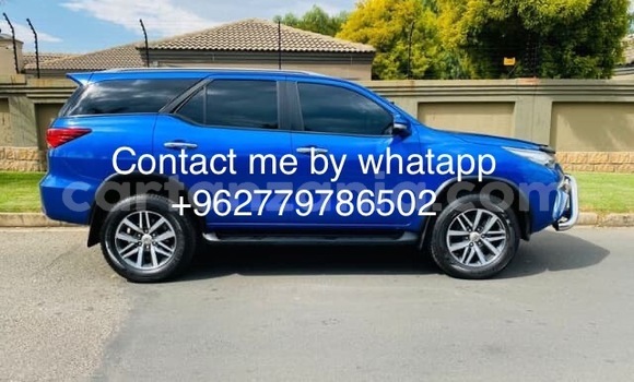 Buy Used Toyota Land Cruiser Prado Blue Car in Arusha in Arusha Buy Used Toyota Land Cruiser Prado Blue Car in Arusha in Arusha