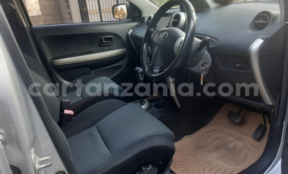 Nunua Ilio tumika Toyota IST Fedha Gari ndani ya Dar es Salaam nchini Dar es Salaam Nunua Ilio tumika Toyota IST Fedha Gari ndani ya Dar es Salaam nchini Dar es Salaam