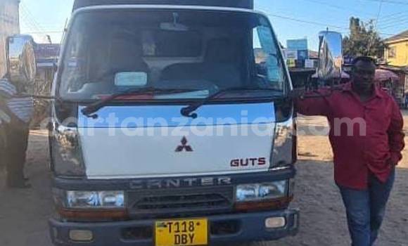 Buy Used Mitsubishi 3000 GT White Car in Dar es Salaam in Dar es Salaam Buy Used Mitsubishi 3000 GT White Car in Dar es Salaam in Dar es Salaam