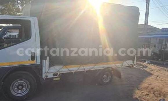 Buy Used Mitsubishi 3000 GT White Car in Dar es Salaam in Dar es Salaam Buy Used Mitsubishi 3000 GT White Car in Dar es Salaam in Dar es Salaam