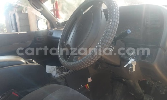 Buy Used Toyota Hiace Silver Car in Dar es Salaam in Dar es Salaam Buy Used Toyota Hiace Silver Car in Dar es Salaam in Dar es Salaam