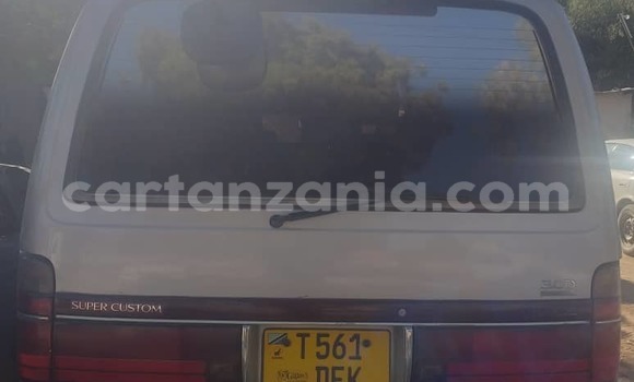 Buy Used Toyota Hiace Silver Car in Dar es Salaam in Dar es Salaam Buy Used Toyota Hiace Silver Car in Dar es Salaam in Dar es Salaam