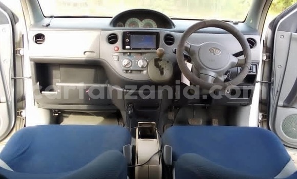 Buy Used Toyota Sienta Silver Car in Dar es Salaam in Dar es Salaam Buy Used Toyota Sienta Silver Car in Dar es Salaam in Dar es Salaam